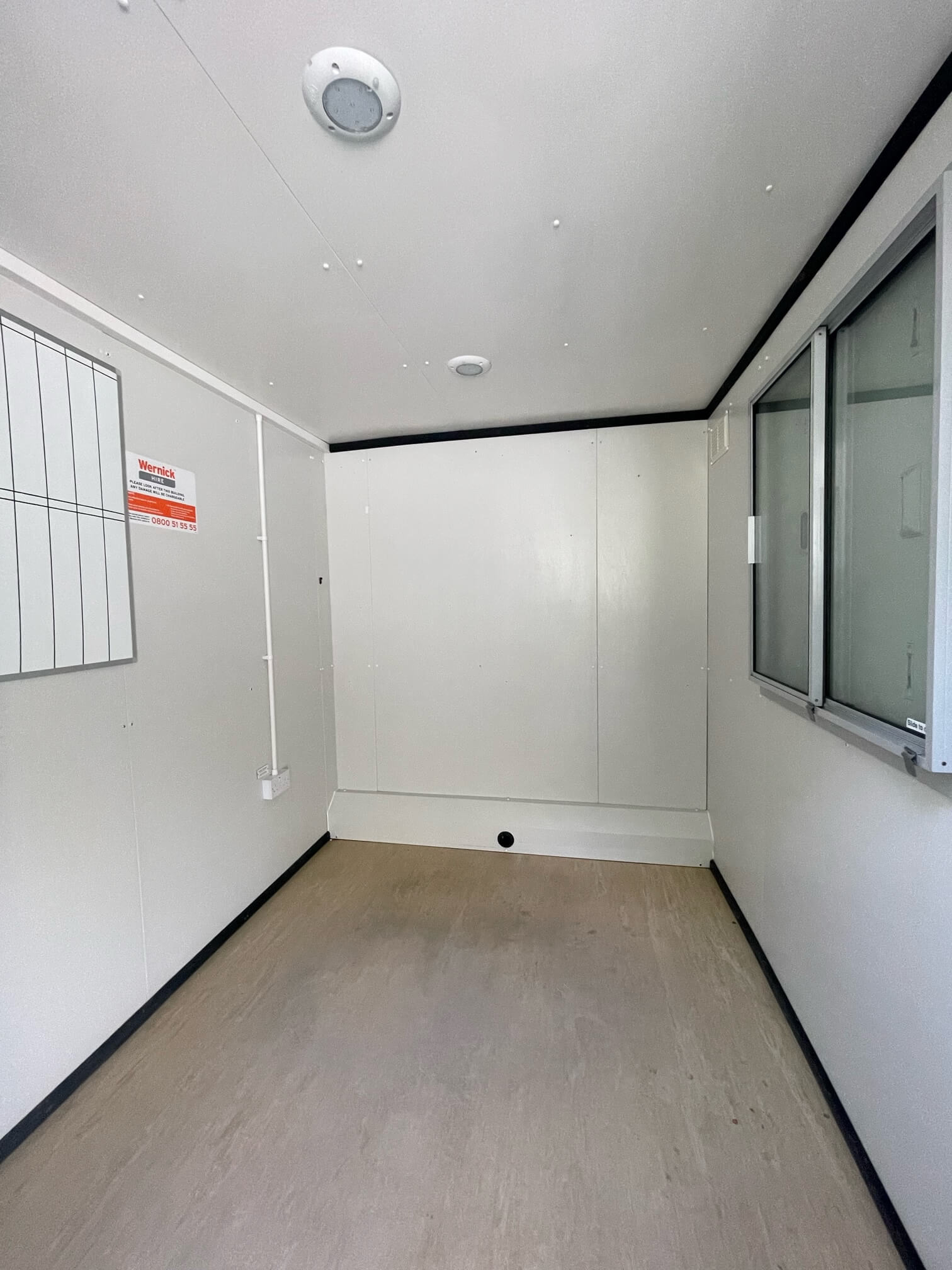 25ft x 9ft Eco Welfare Unit with Generator